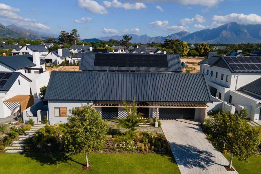 5 Bedroom Property for Sale in Val De Vie Estate Western Cape